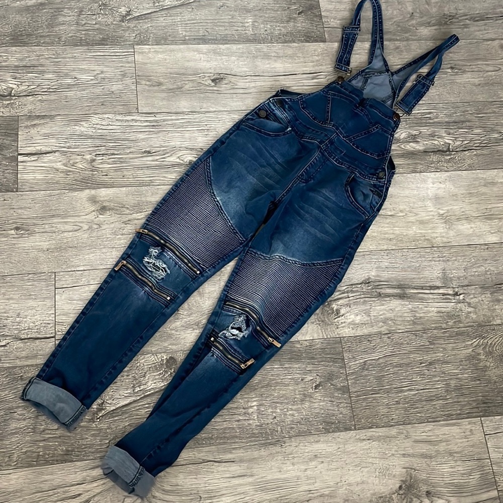 Fashion nova jean overalls